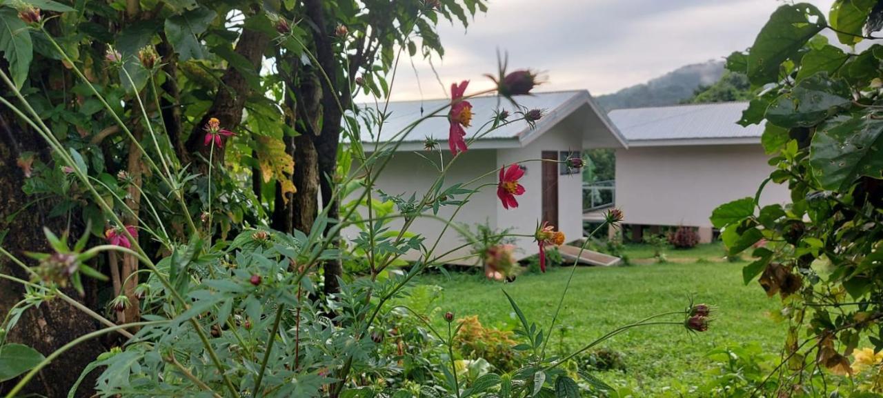 Rancho Huacatay Bed & Breakfast Monteverde Exterior photo